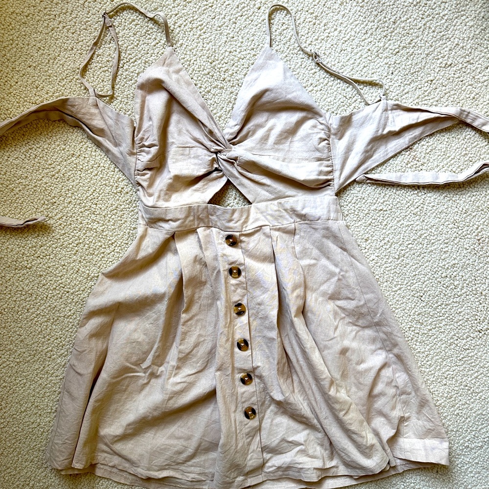 Cut out mini dress beige/tan color size small